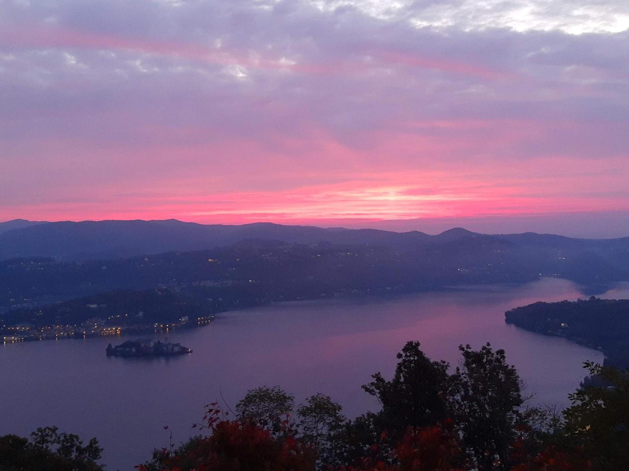Hotel Panoramico Lago D'Orta (Adults Only) Madonna Del Sasso Екстер'єр фото