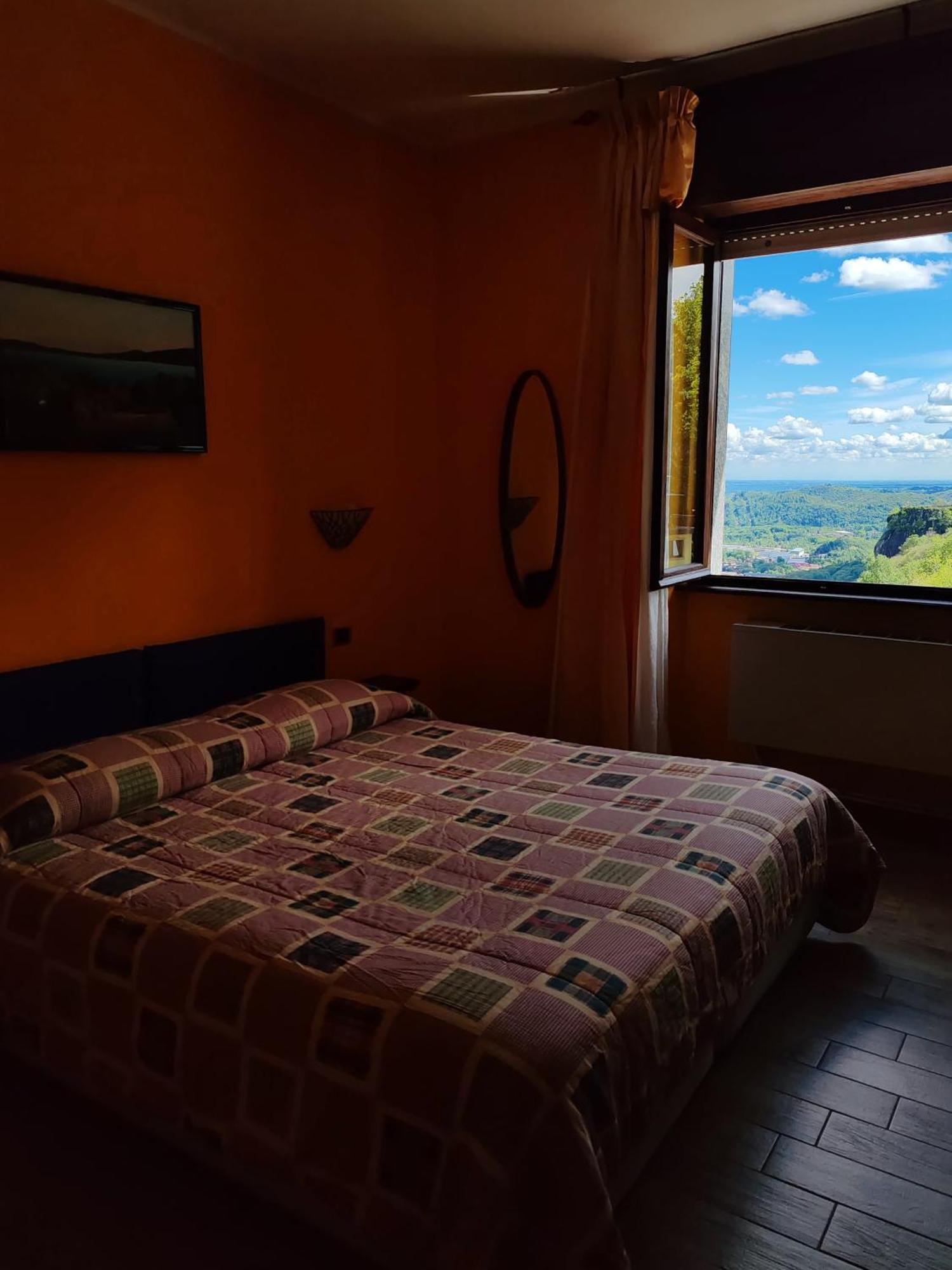 Hotel Panoramico Lago D'Orta (Adults Only) Madonna Del Sasso Екстер'єр фото