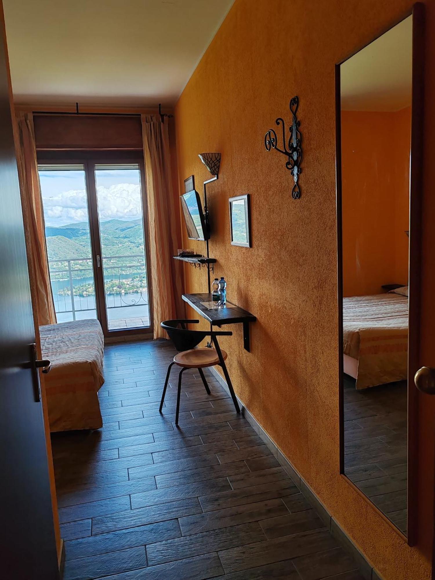 Hotel Panoramico Lago D'Orta (Adults Only) Madonna Del Sasso Екстер'єр фото
