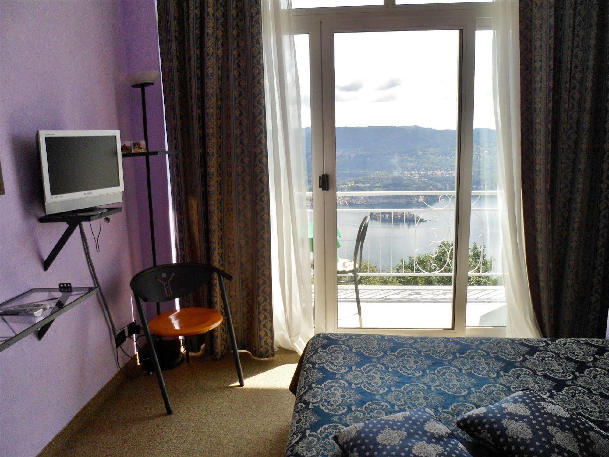 Hotel Panoramico Lago D'Orta (Adults Only) Madonna Del Sasso Екстер'єр фото